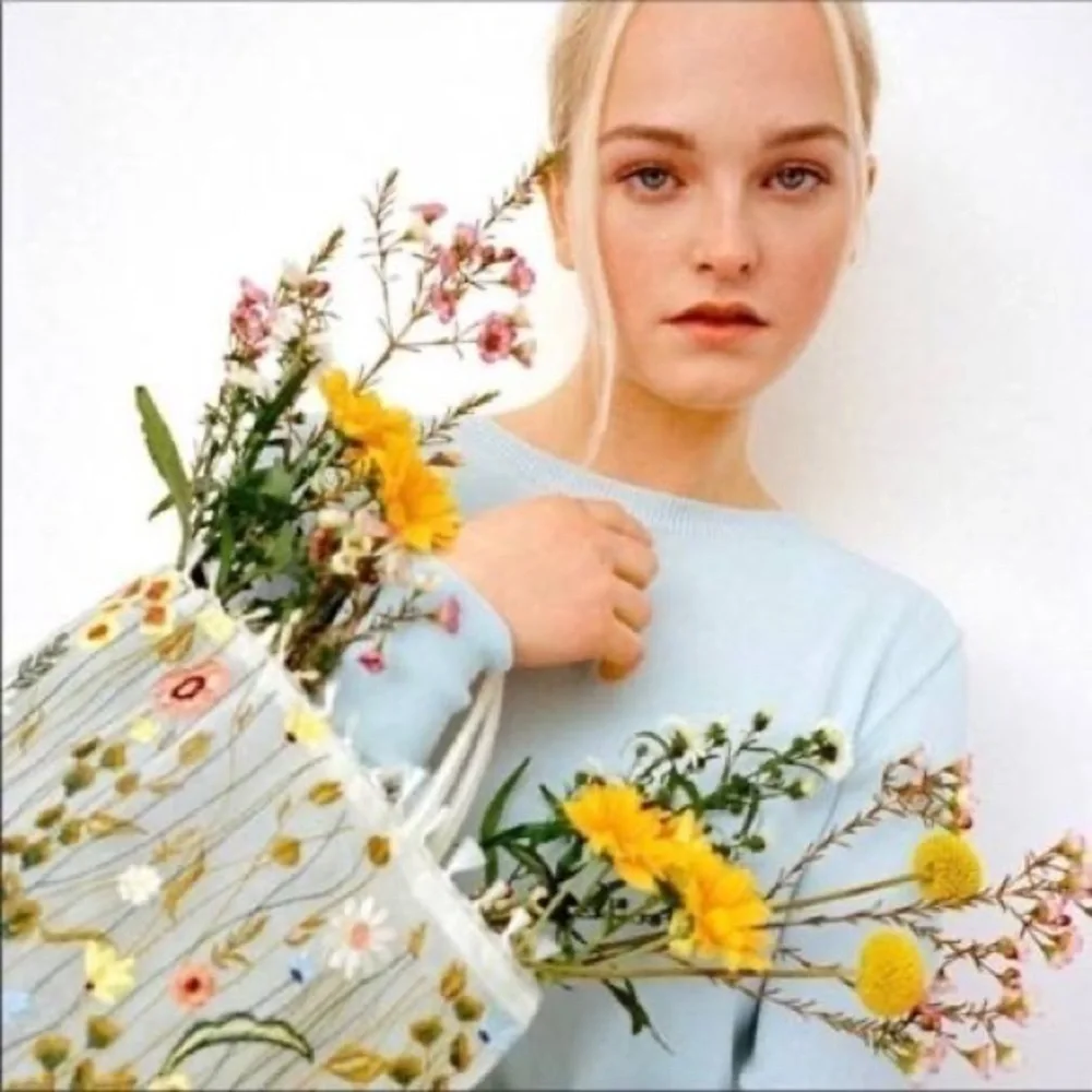 ZARA tulle floral embroidery tote bag - Picture 3 of 4